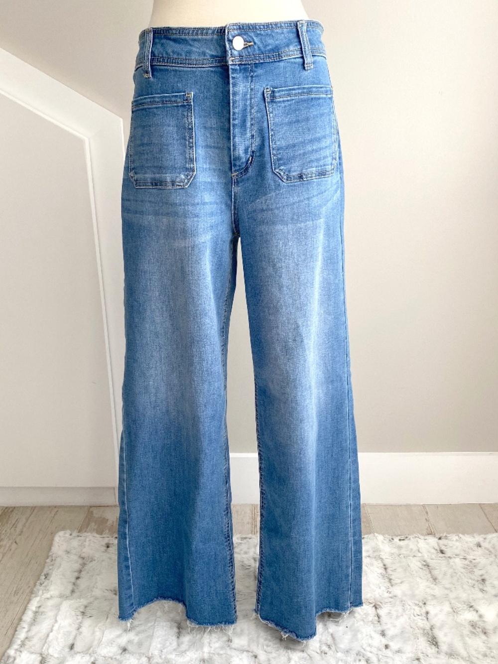 Oat New York - High Waist Wide Leg Raw Hem Jeans - Size 8/29